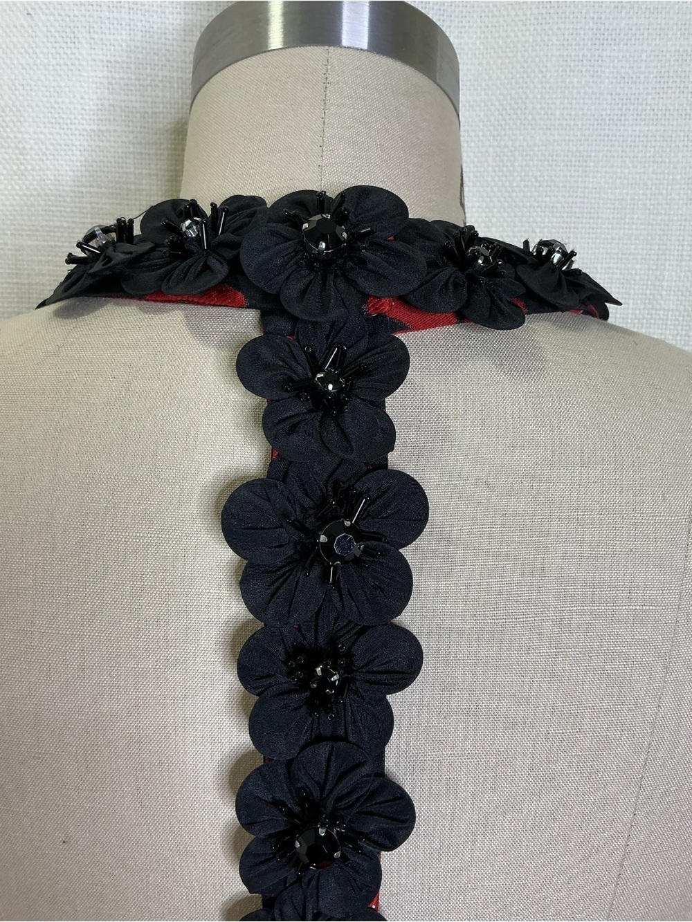 Kate Spade Floral Fit Flare Dress Size 2 Black Red Poppy Sleeveless Chic - Picture 7 of 10